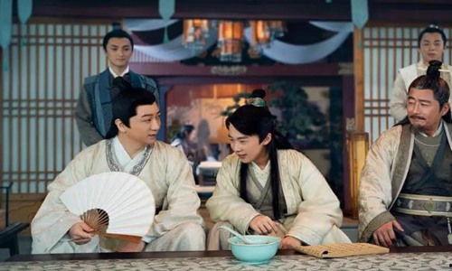 赘婿吃瓜花絮搞笑视频,笑料连连，欢乐无限