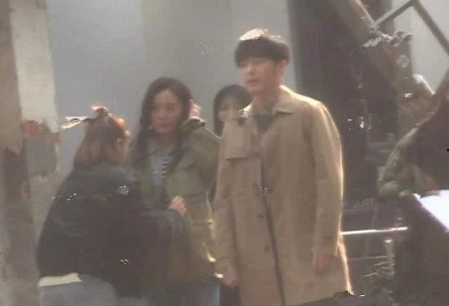 杨幂现场吃瓜事件视频,揭秘娱乐圈幕后真相